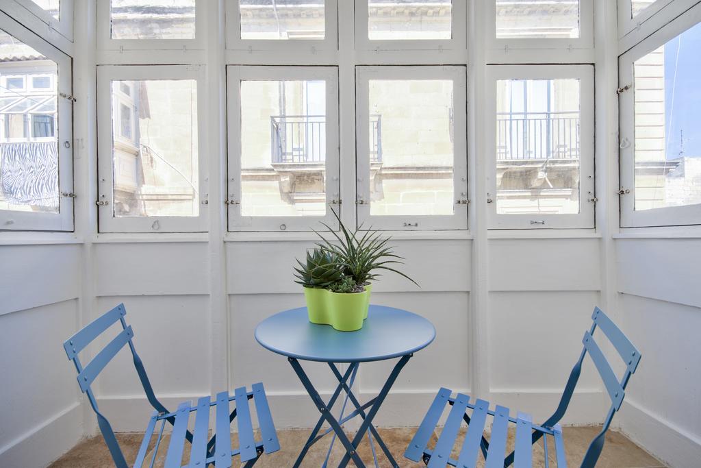 Valletta Luxe 3-Bedroom Duplex Penthouse With Sea View Terrace And Jacuzzi Exterior photo